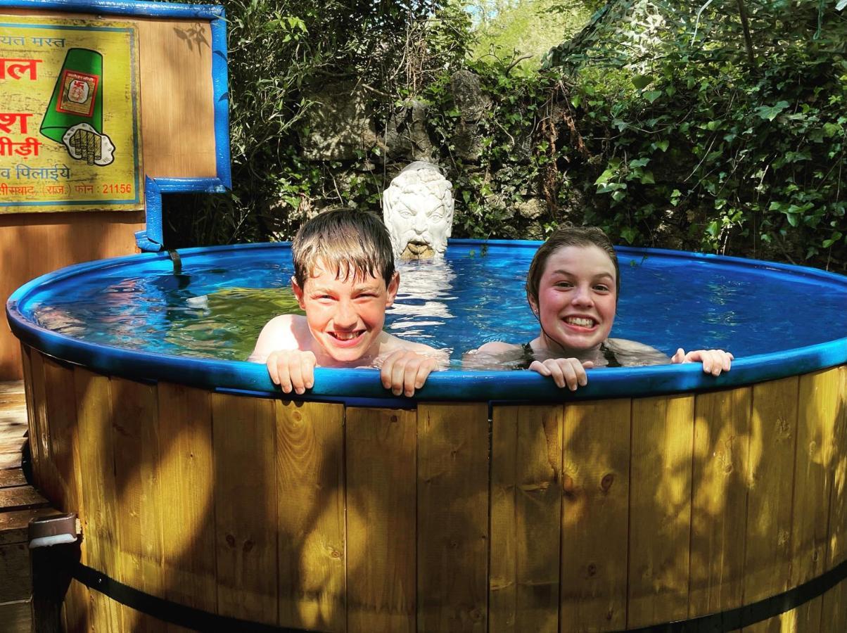 Retro Private Lodge With Hot Tub Nr Dartmoor Newton Abbot Εξωτερικό φωτογραφία
